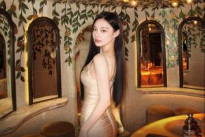 向余望女友:我没有整容 和向余望是在彼此单身时认识的 不要造谣
